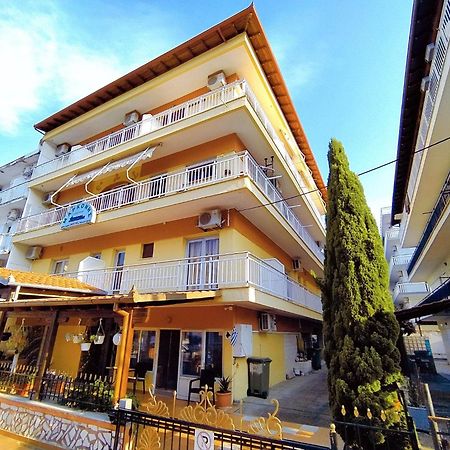 Μαρκονησ Hotel Paralia Katerinis Exterior photo